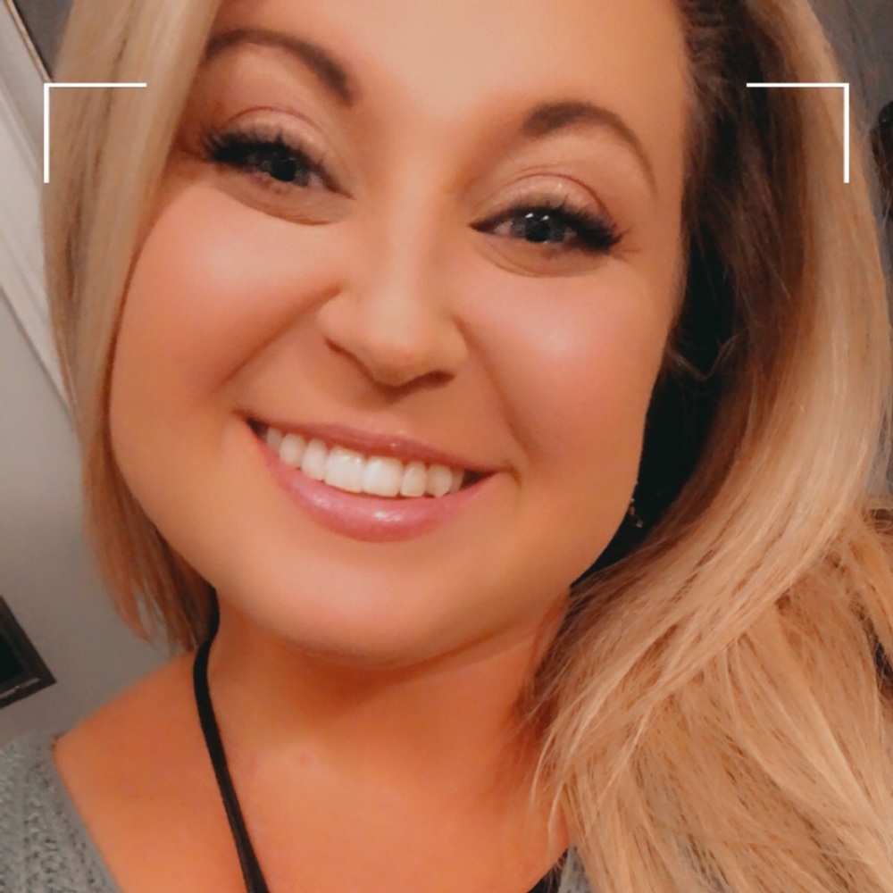 Meet your Posher, Kayla